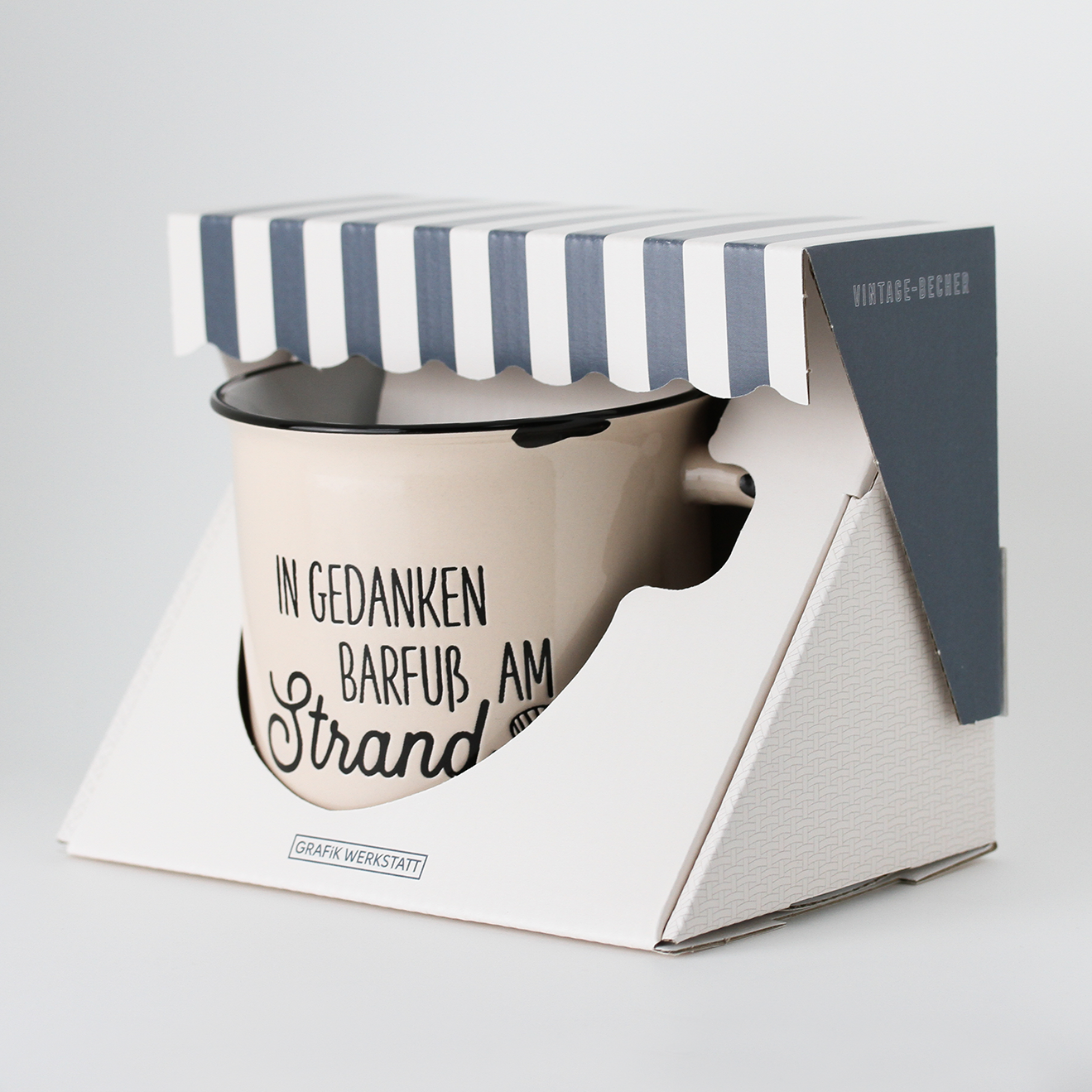 Becher Vintage Maritim Barfuß am Strand